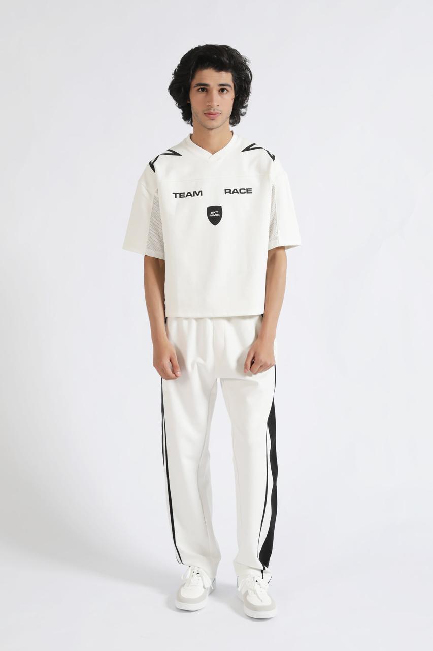 BOXY FIT GRAPHIC TEE